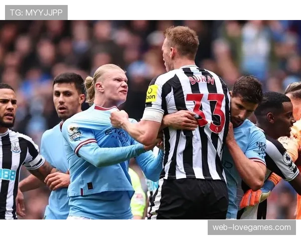 曼城3-0完胜对手,奥赖利肋部前插助攻哈兰德破门